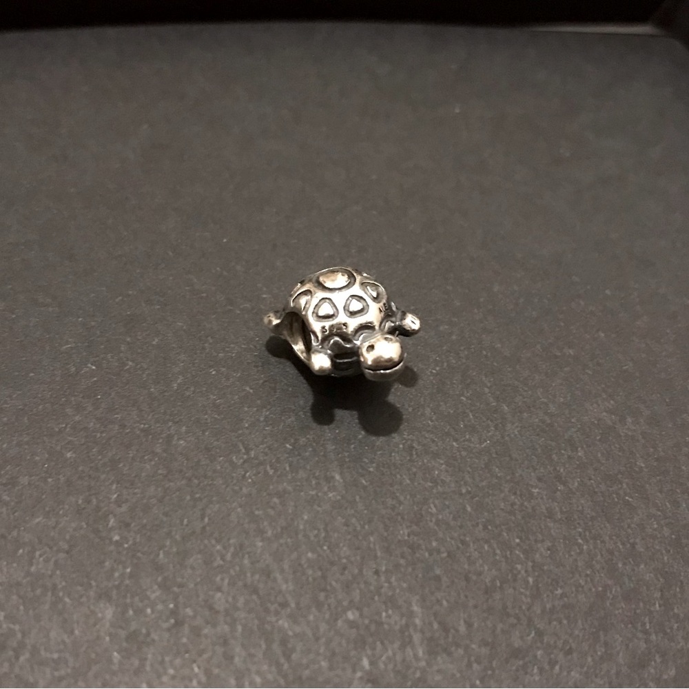 Pandora charm turtle retired authentic S925 ALE